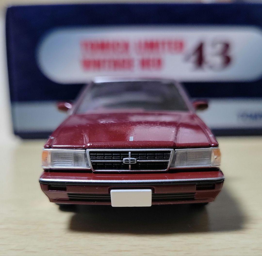 希少！トミカリミテッドヴィンテージネオ43 グロリア　ブロアムVIP Y31