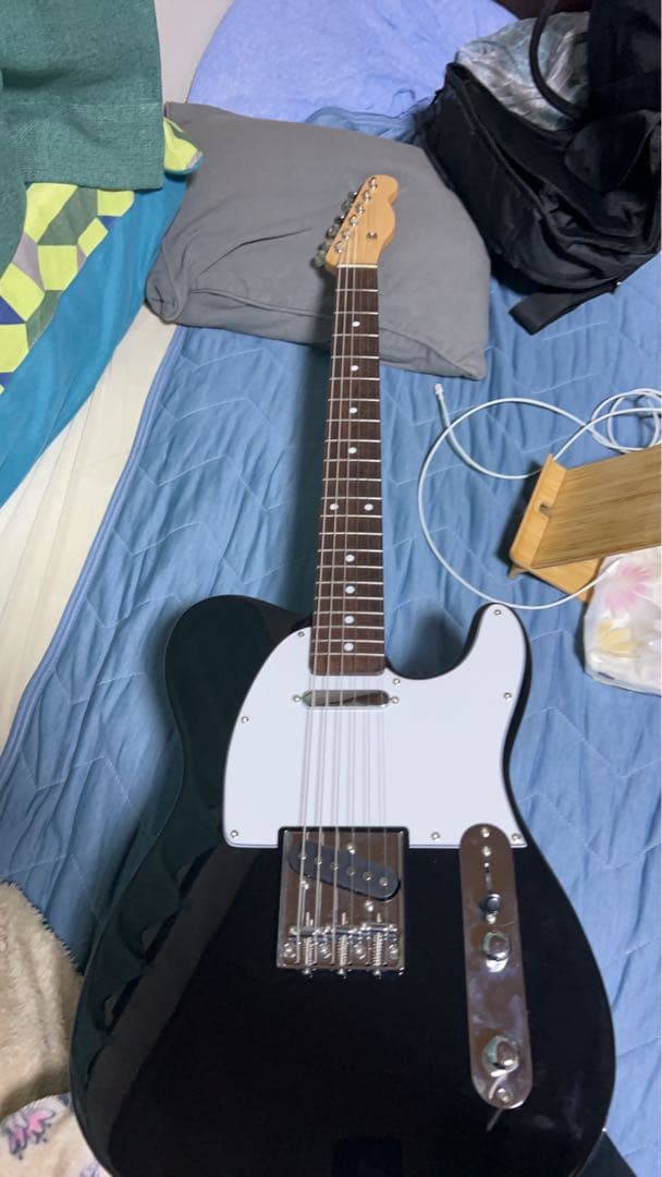 エレキギター オークションの入札が先にあった場合そちら優先