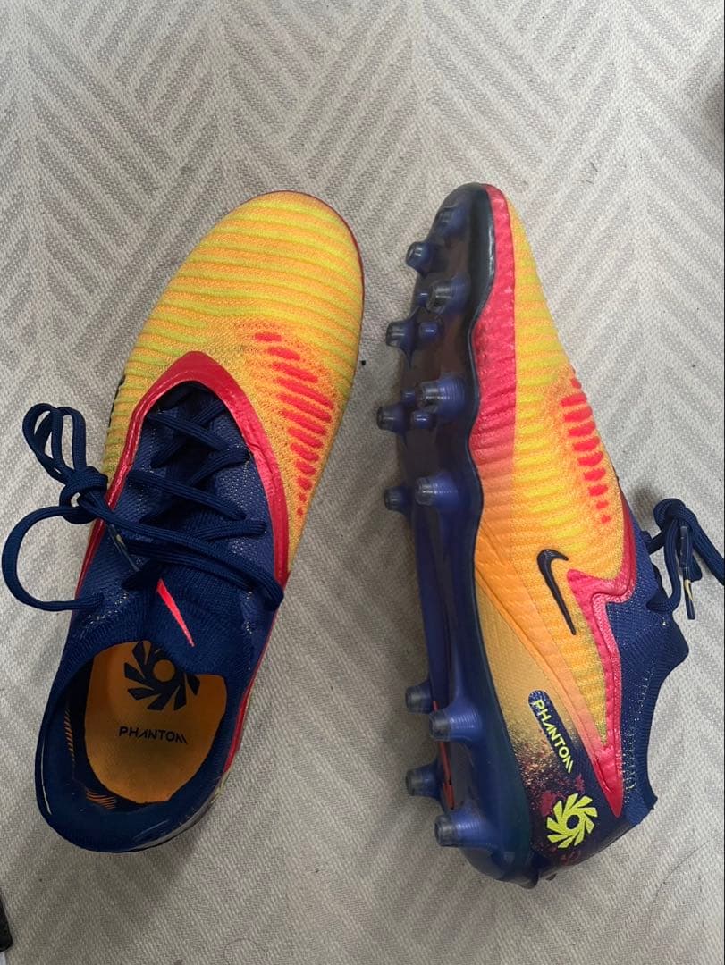 ナイキ　ファントム6 LOWエリートAG-PRO EH 限定モデル