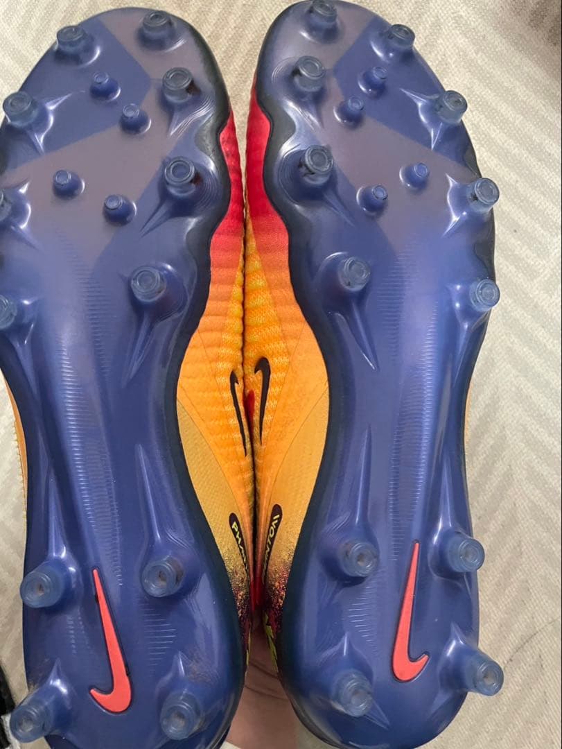 ナイキ　ファントム6 LOWエリートAG-PRO EH 限定モデル