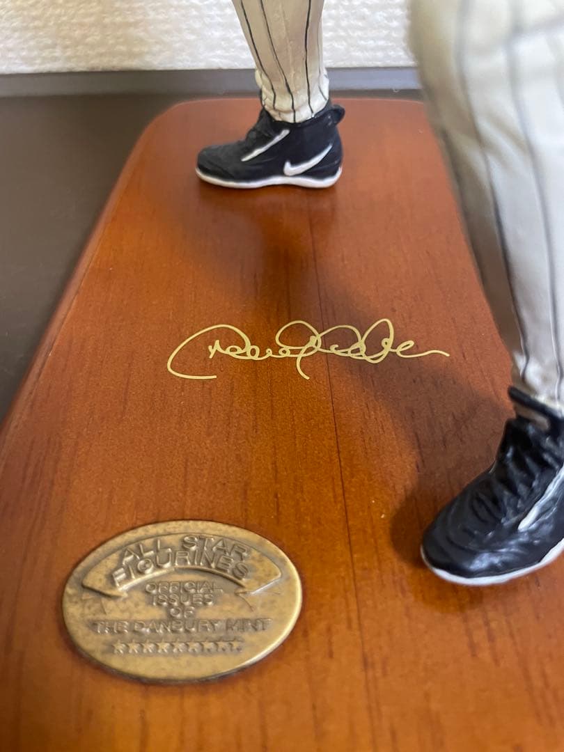 希少！デレク・ジーター ダンバリーミント製　フィギュア