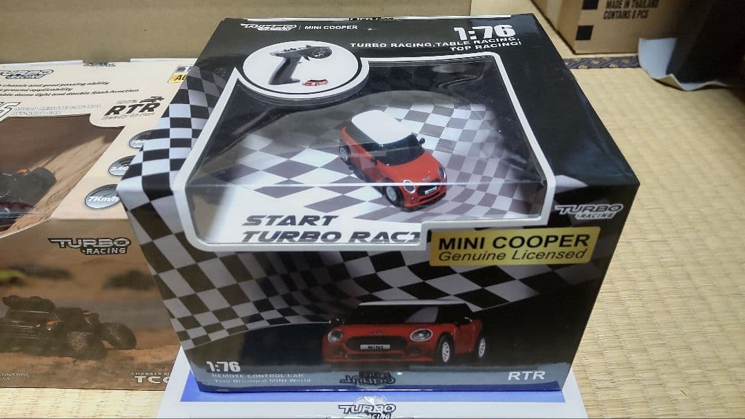 TURBO RACINGの1/76ラジコン2点まとめて