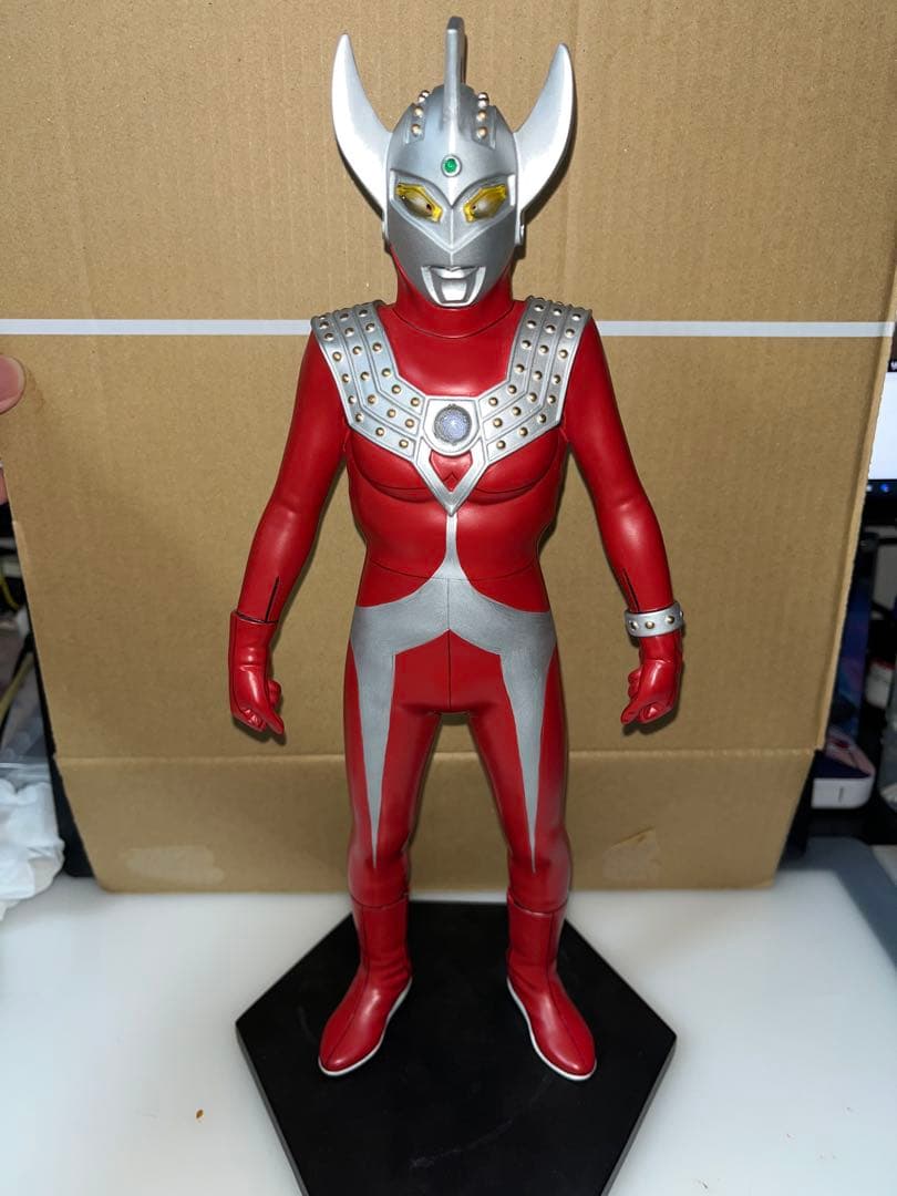 ウルトラマン ウルトラマンタロウ フィギュア CCP 大怪獣xplus海洋堂
