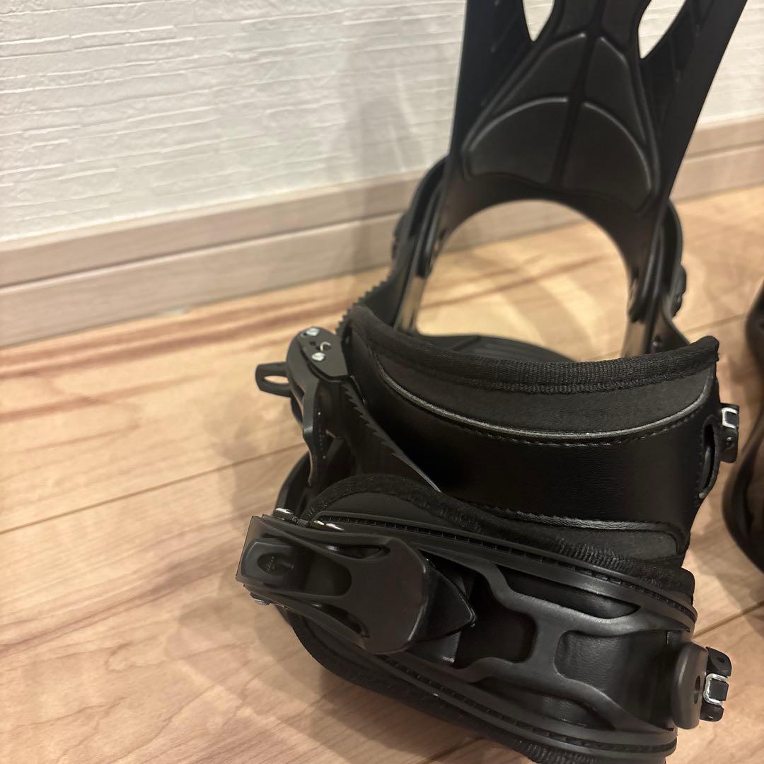 ブラック スノーボード ビンディング