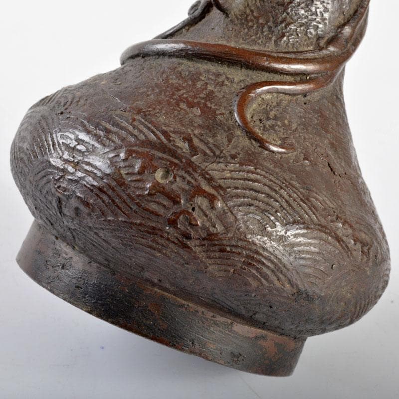 中国　古銅宣徳銅　龍波文　双耳瓶　D　R4706