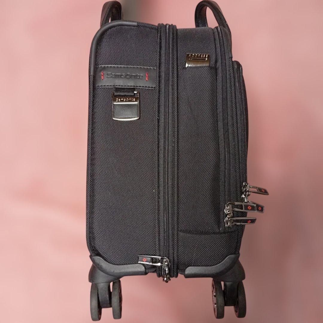 サムソナイト プロデラックス 5 スピナー トート 15.6 スーツケース 4輪