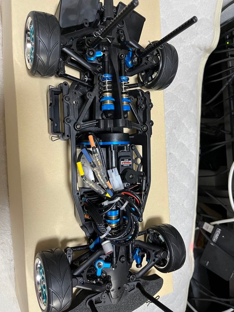 さらに値下げ タミヤTCー01シャ－シRAIKIRI GTボディ付き