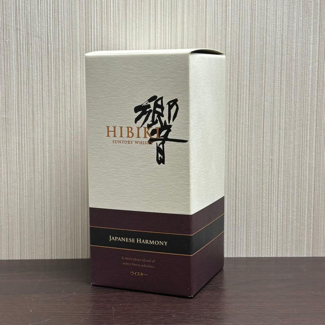 新品 未開封 サントリー ウィスキー 響 700ml ジャパニーズハーモニー