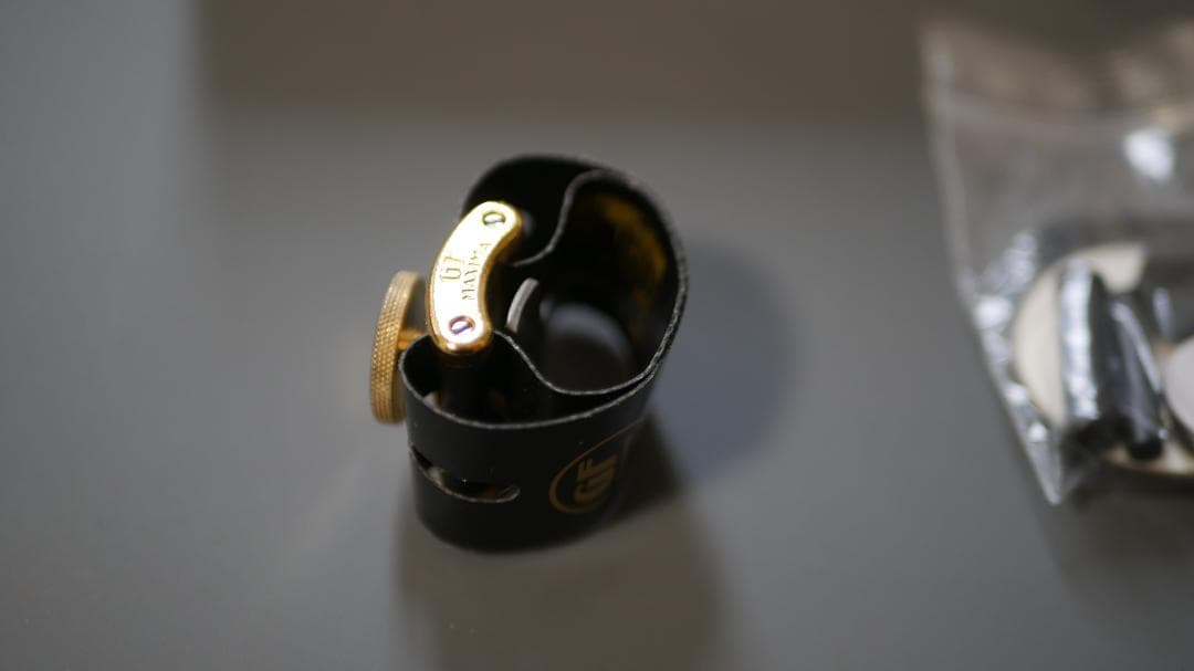 ソプラノサックス用リガチャー　GFシステム　MX-06M-BGG-１