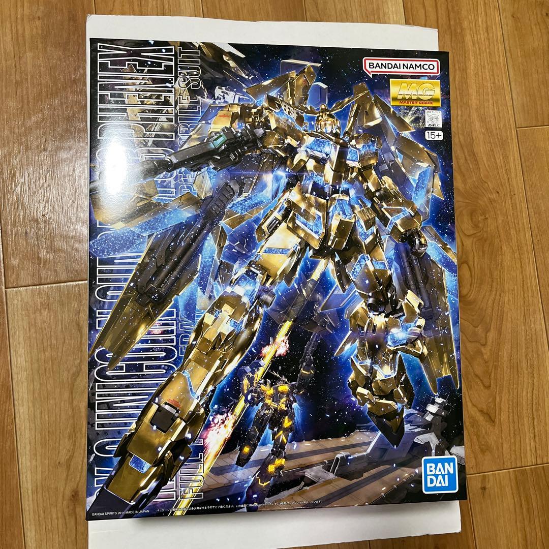 MG 1/100 ユニコーンガンダム　３号機 フェネクス ゴールドコーティング