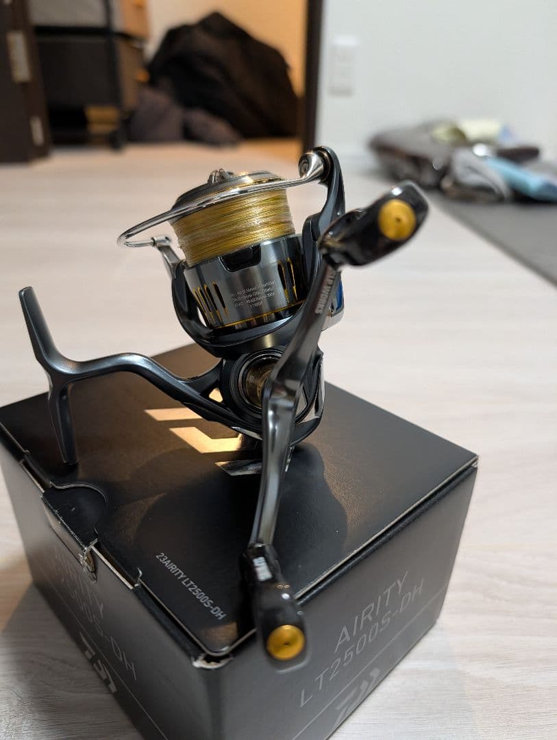 ダイワ 23エアリティ LT2500S−DH