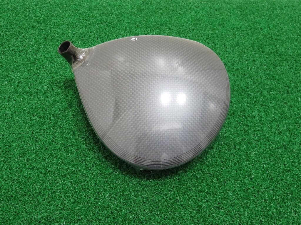 新品 9.0° テーラーメイド Qi35 ヘッドのみ ドライバー 1W