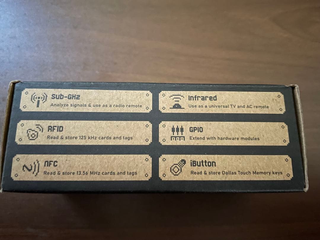 【動作品】flipper zero、シリコンケース、ストラップ、保護フィルム