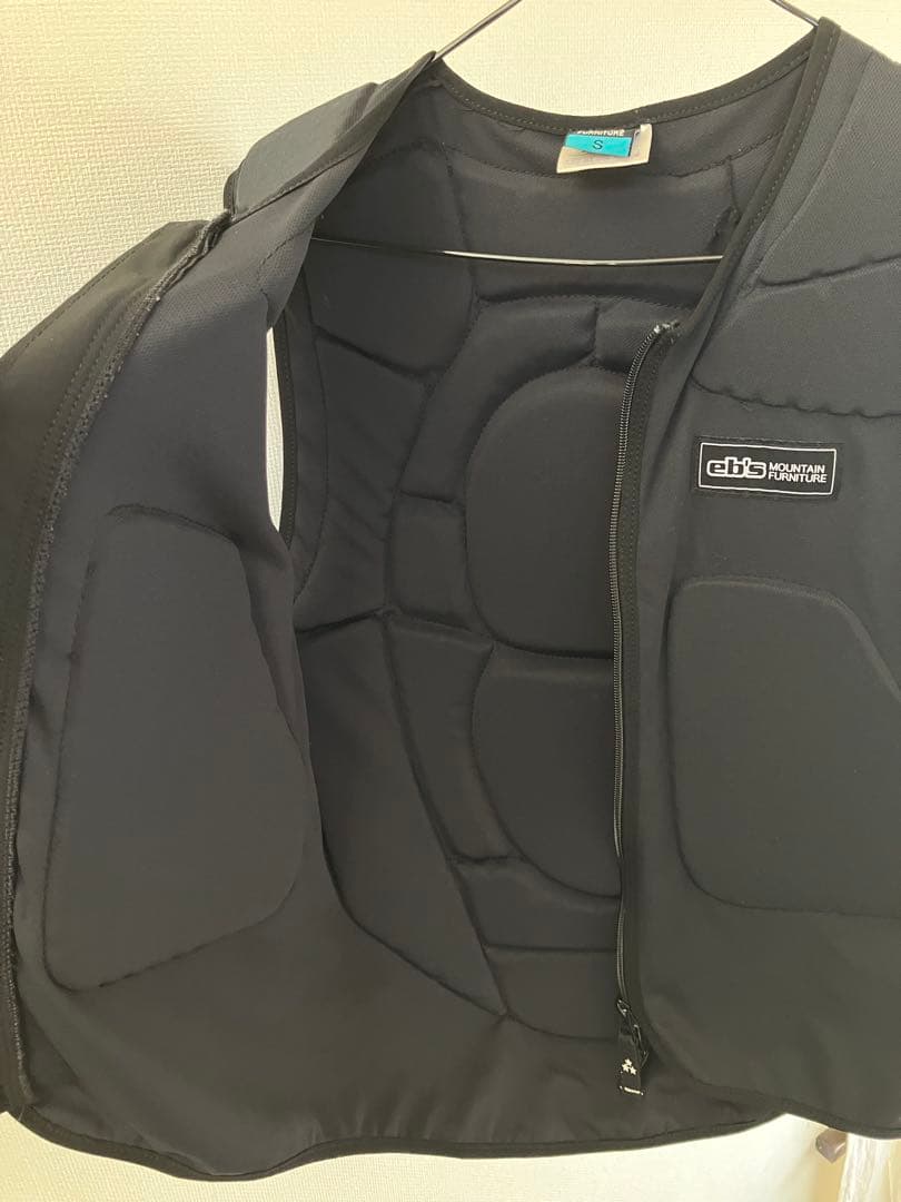 eb's XRDインパクトプロテクションベスト S
