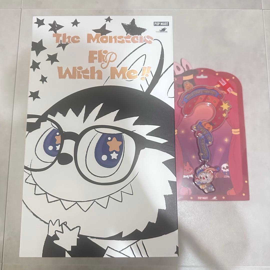 LABUBU FLIP WITH ME ラブブぬいぐるみ　ノベルティ付き