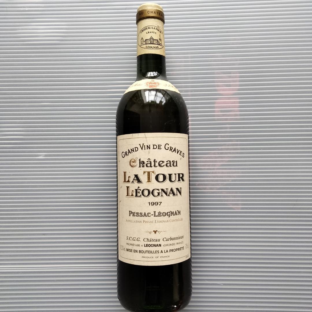 Château La Tour Léognan 1997 750mL