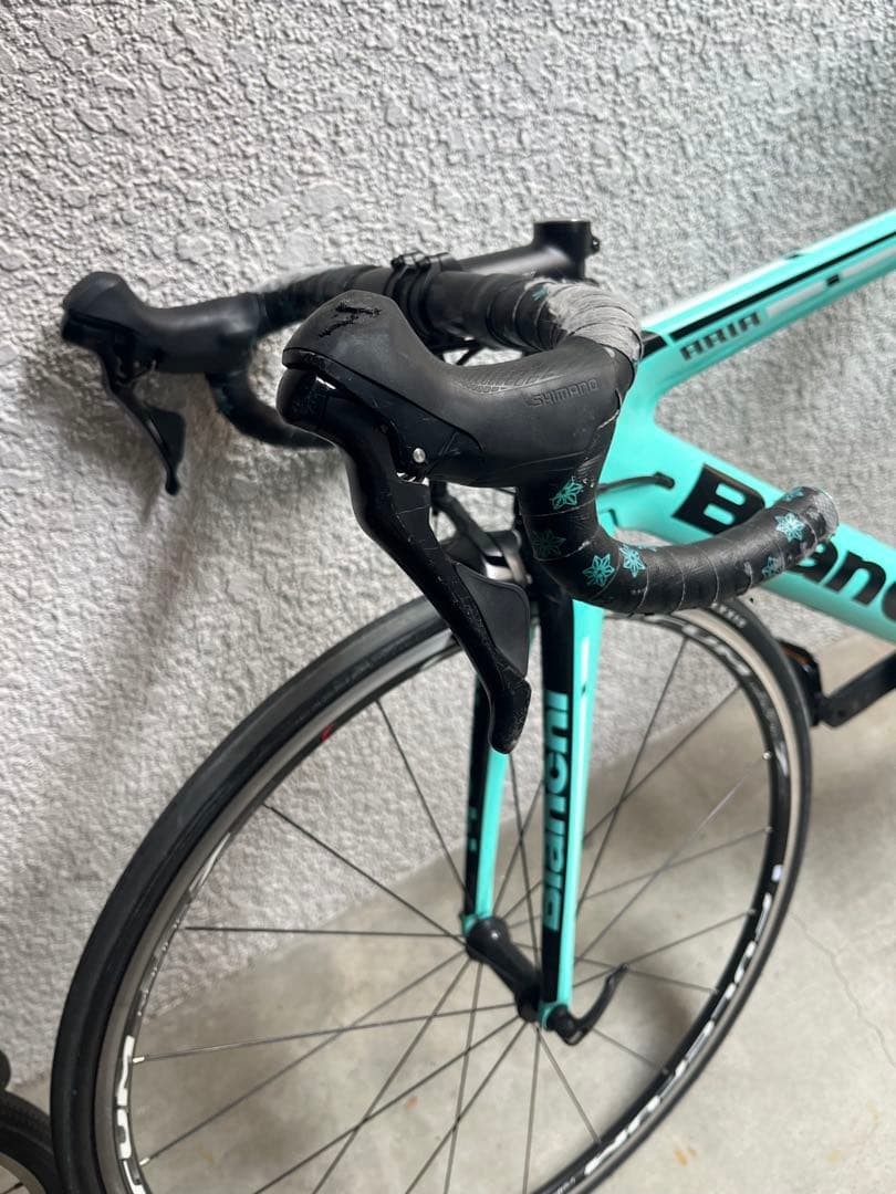 ねあぽりす　Bianchi ARIA SHIMANO105ロードバイク
