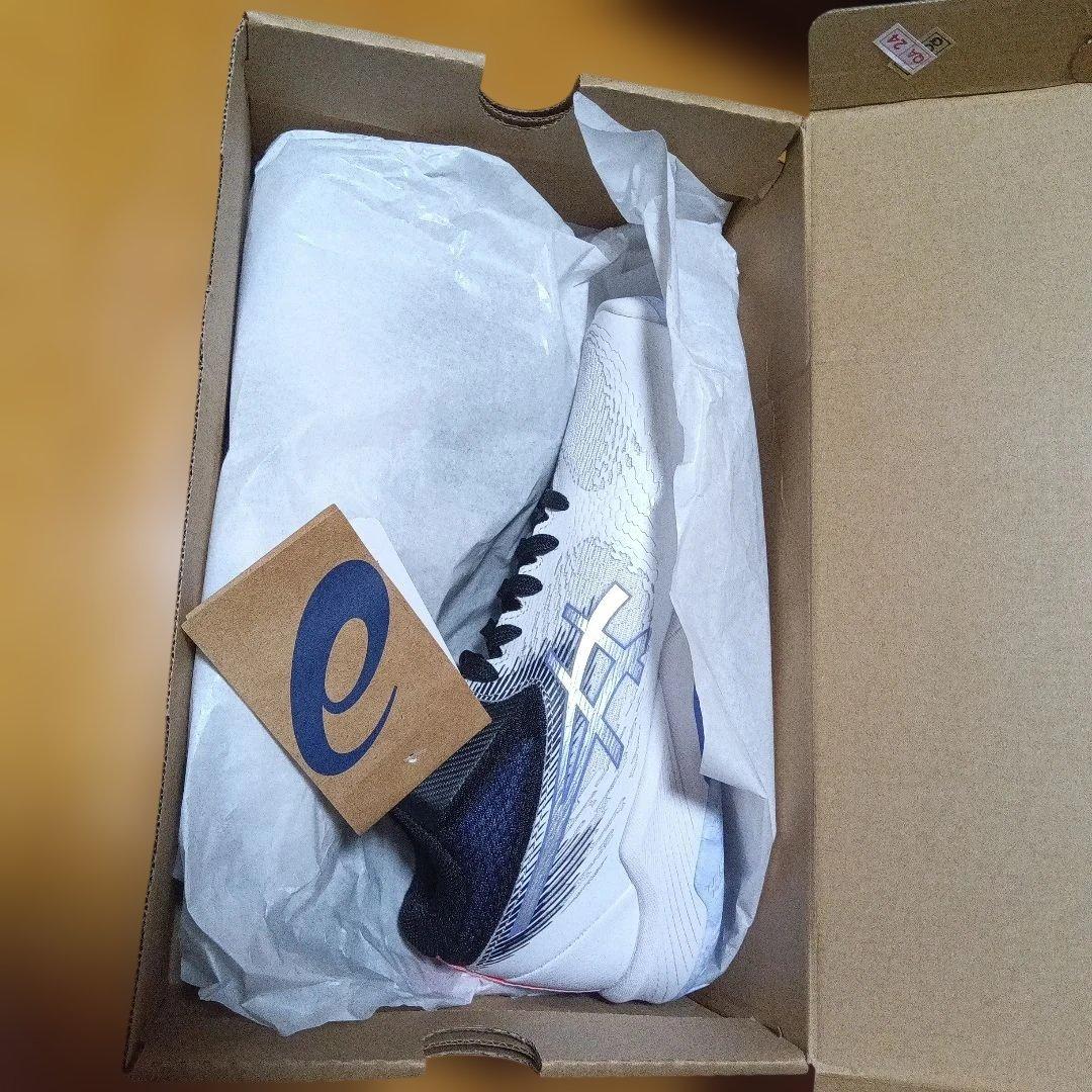 値下げ中　ASICS バレーボールシューズ ホワイト/ブラック/レッド22.5