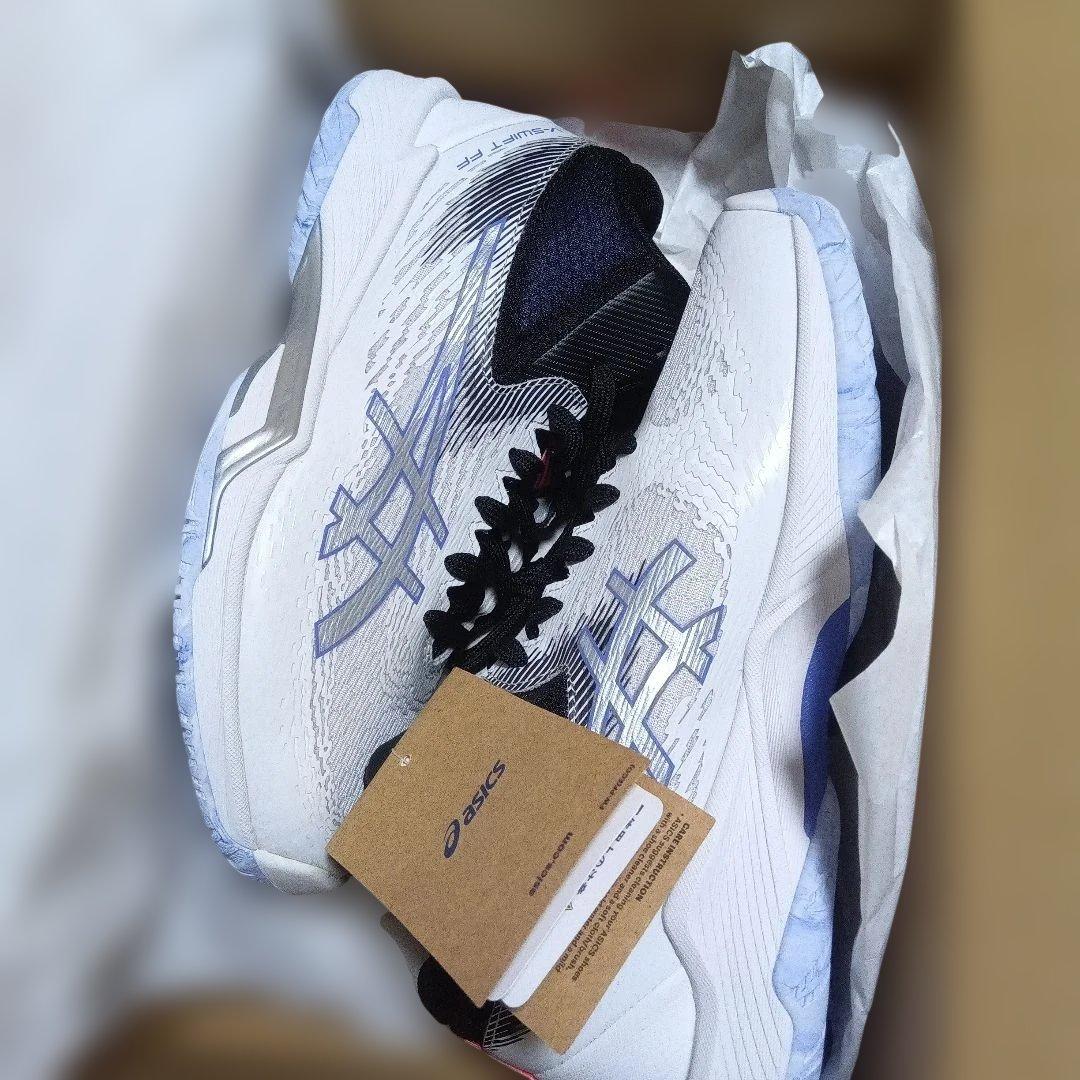 値下げ中　ASICS バレーボールシューズ ホワイト/ブラック/レッド22.5