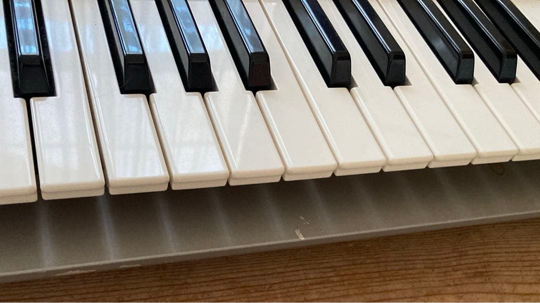 【ジャンク品】KORG TRINITY PLUS スタンド付シンセサイザー