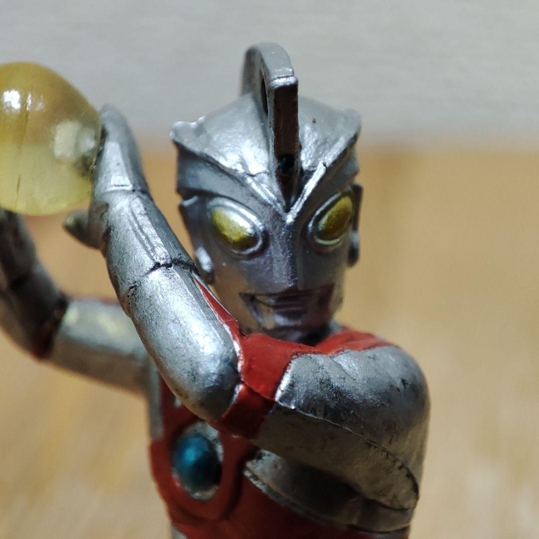 ウルトラ怪獣戯画　銀河に散った5つの星　フィギュア　食玩　バンダイ　ジオラマ