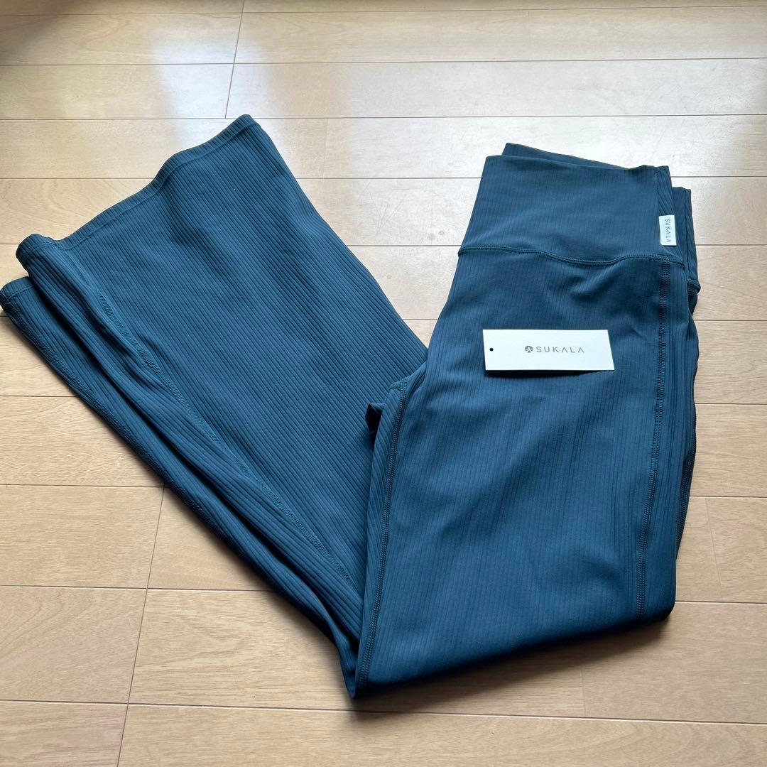 【新作】SUKALA ベーシックリブフレアパンツ L