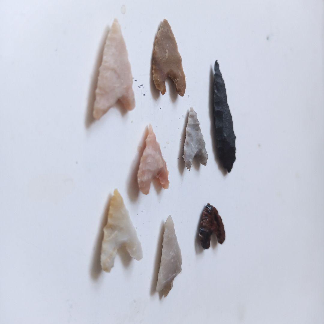 メノウ石鏃　カルセドニー　石器 模写