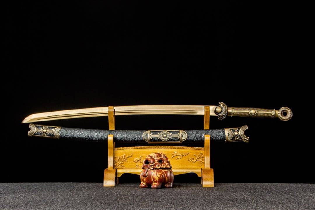 聖金繍 刀装具 日本刀 武具 鑑賞刀 居合刀 模造刀 舞踊刀