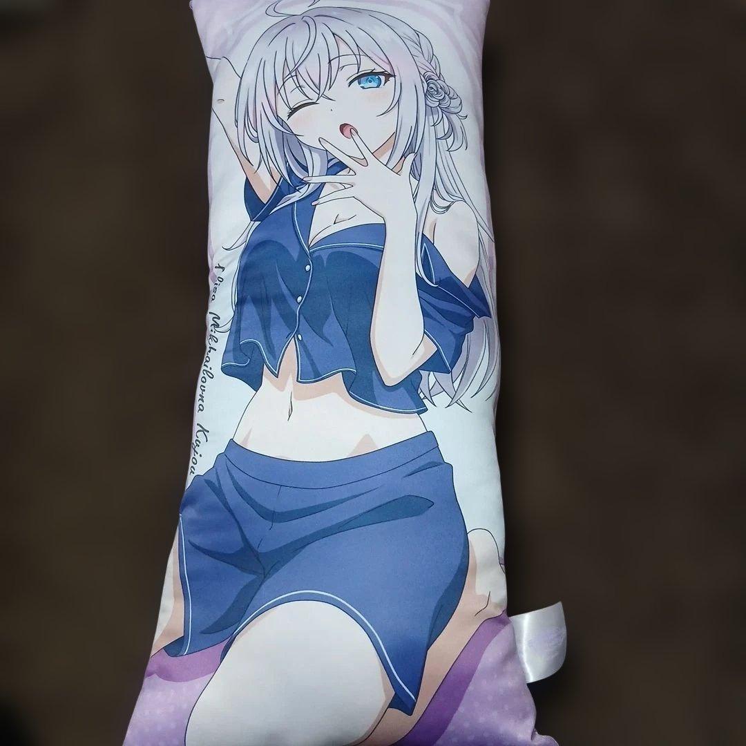 ロシデレ 抱き枕 、フィギア、おまけ付き　まとめ売り