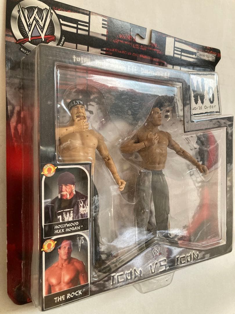 ハリウッド・ハルク・ホーガン× ザ・ロック　WWEスーパースターフィギュア