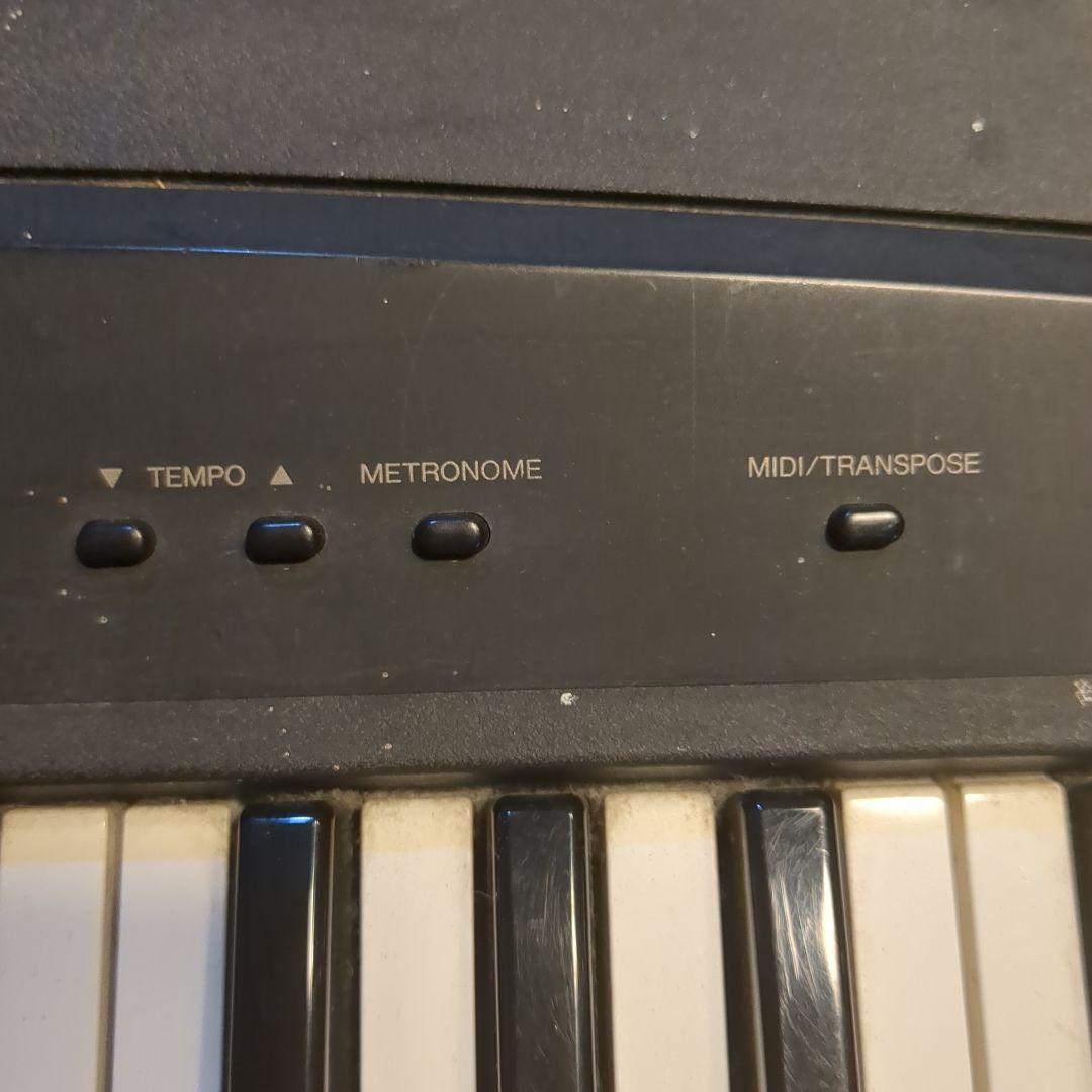 ヤマハ　パーソナル　エレクトリックピアノYPP15