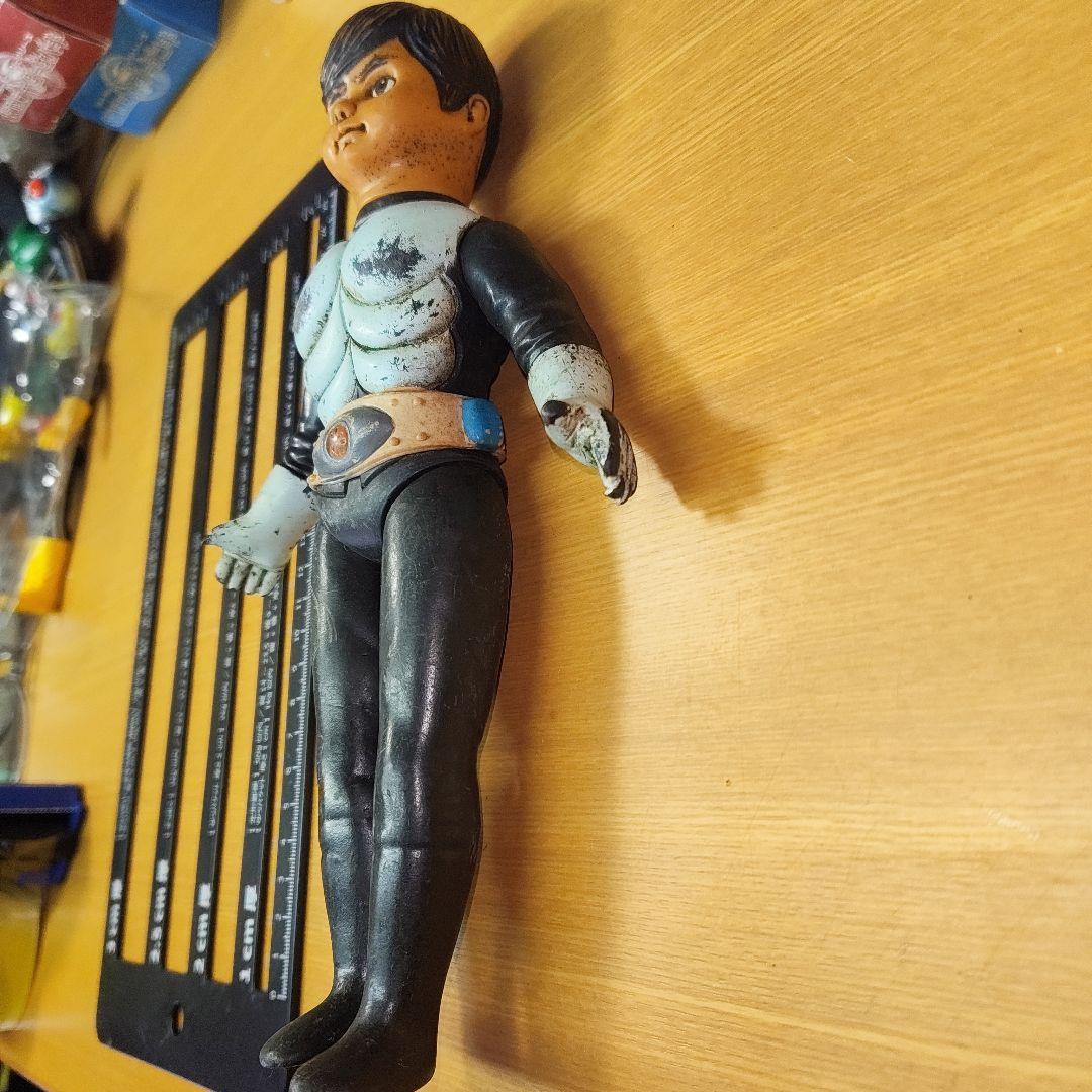 週休価格　旧バンダイ　面とれ　仮面ライダー1号　マスク無し　25センチ