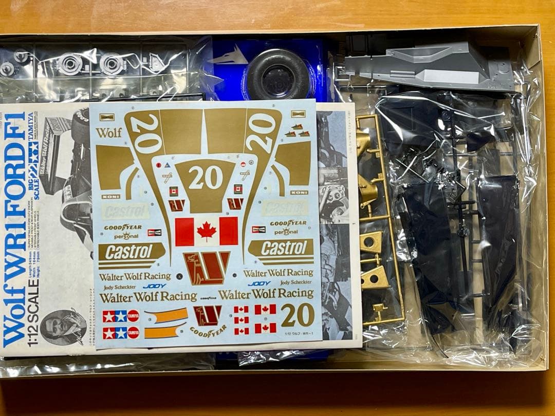 タミヤ　1/12 ウルフWR-1 フォード