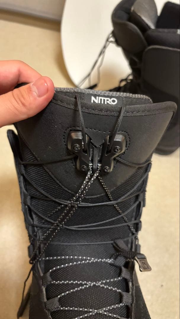 スノーボード3点セット（板+ビンディング+ブーツ）+おまけケース付き