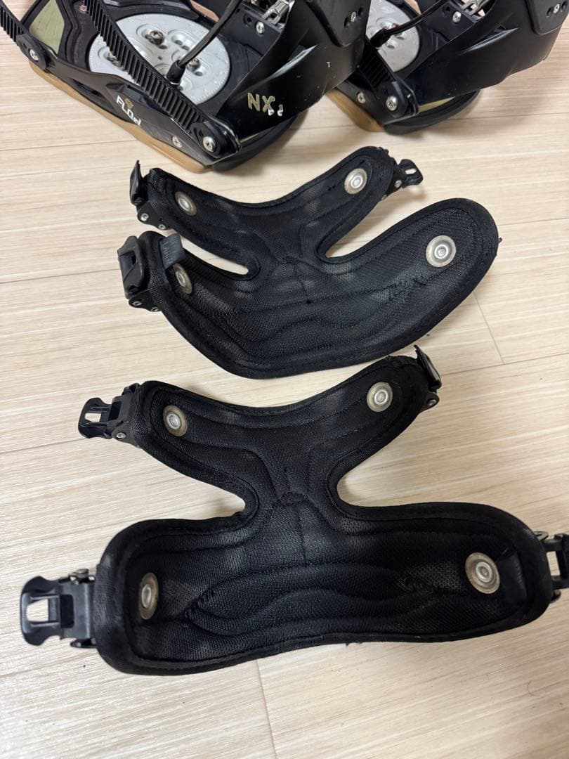 あ*さ様 FLOW ビンディング　スノボ