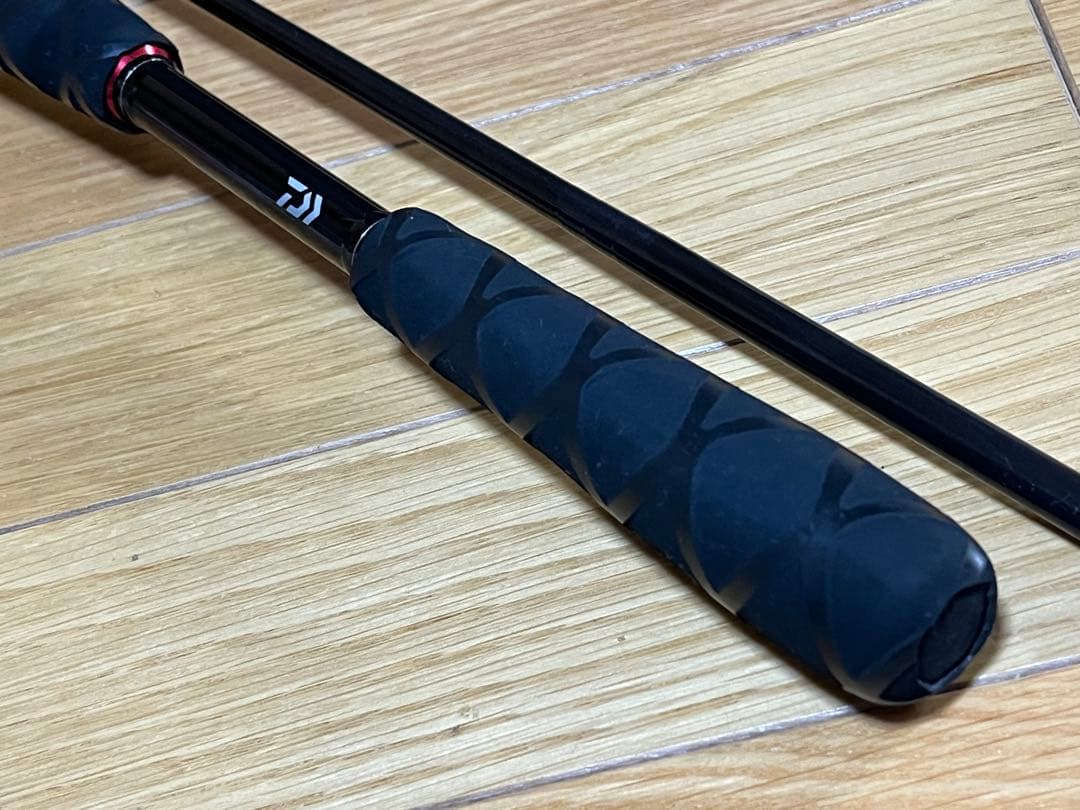 【ロックフィッシュロッド】 ダイワ HRF KJ77MHB