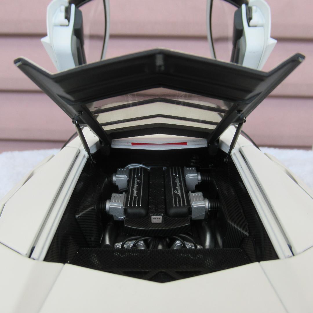 オートアートAUTOartモデルカー1/18ランボルギーニレヴェントン74594