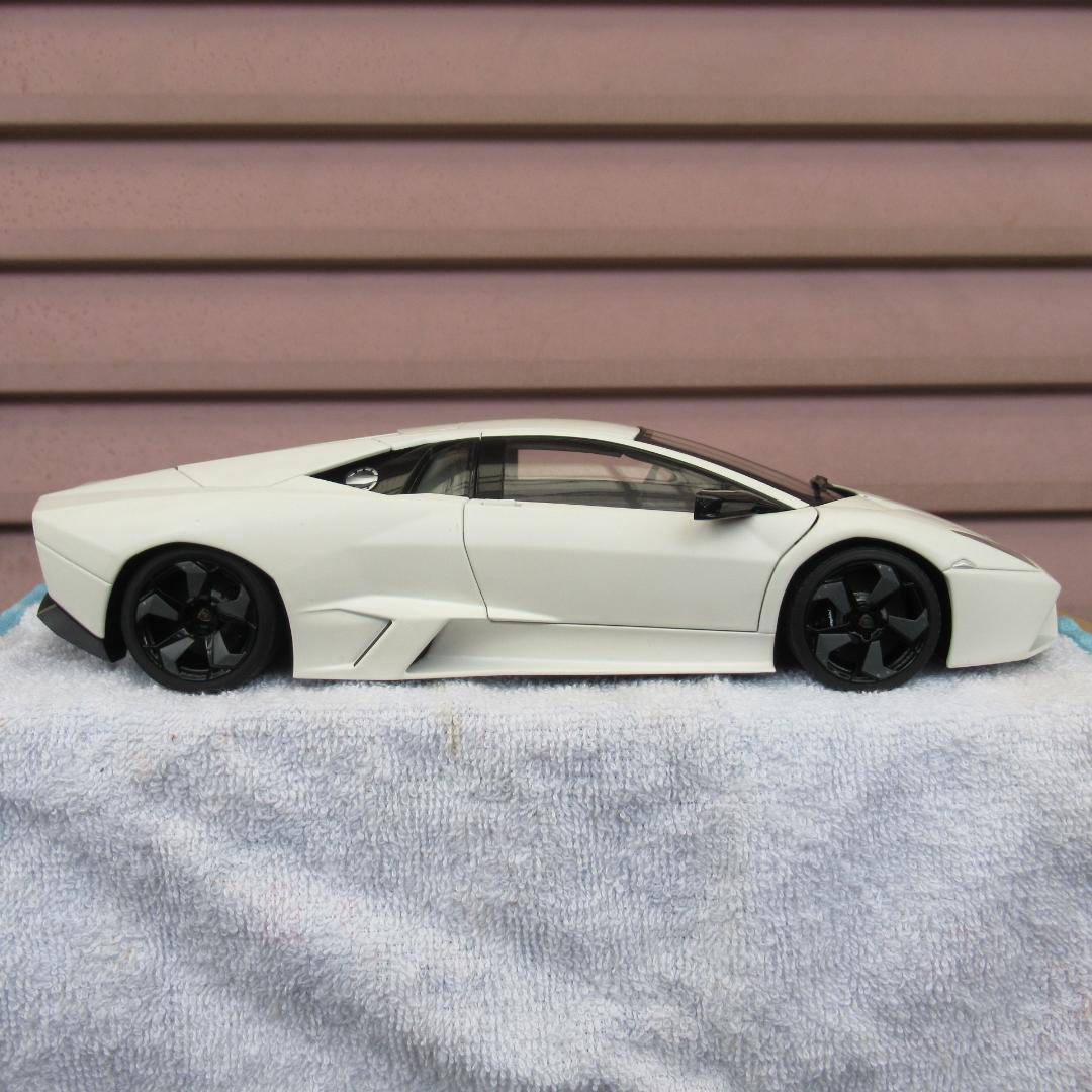 オートアートAUTOartモデルカー1/18ランボルギーニレヴェントン74594