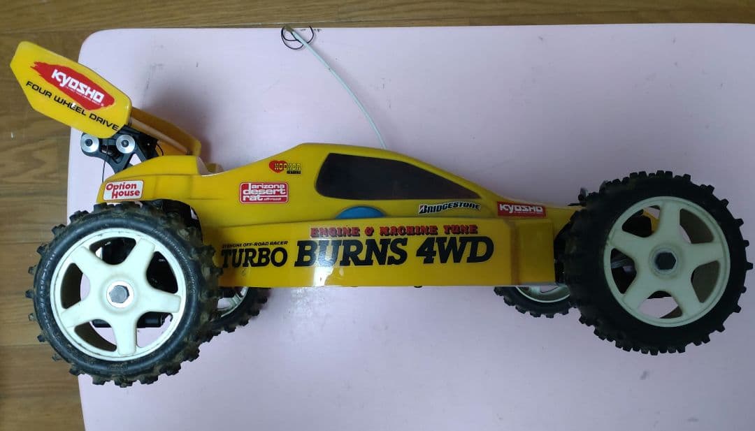 RCエンジンカ━　京商