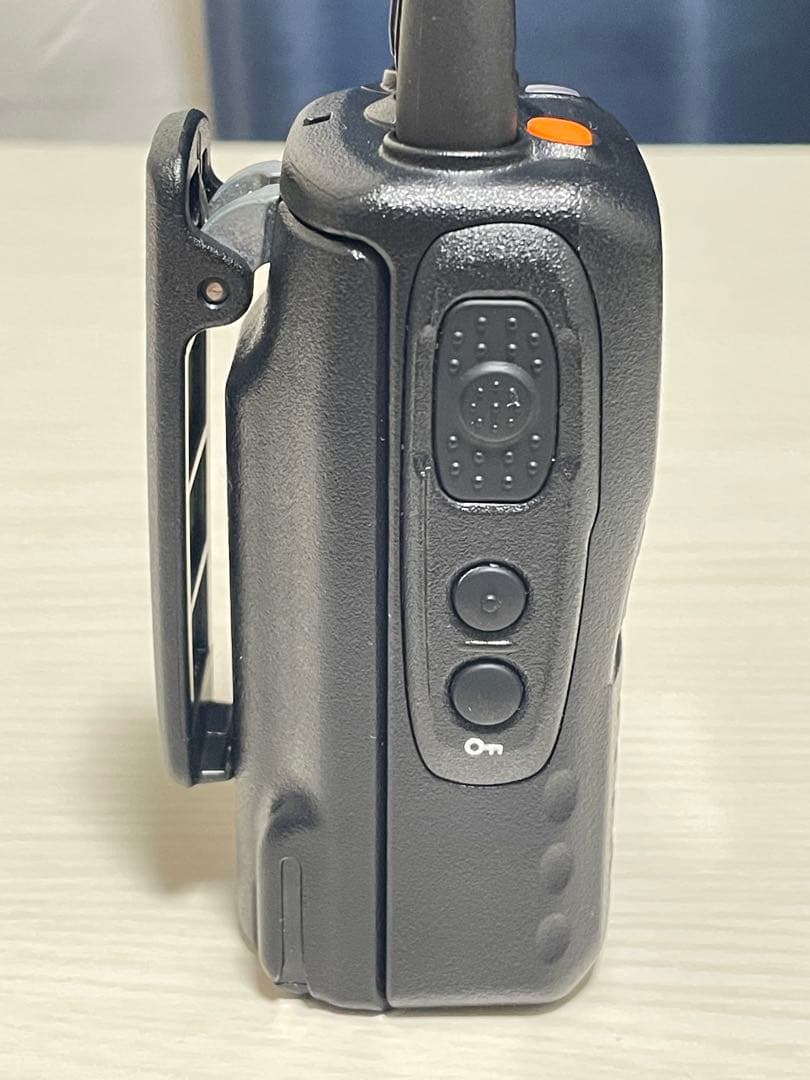 【廃局済】モトローラ デジタル簡易無線機 免許局 GDB4500 SPM付