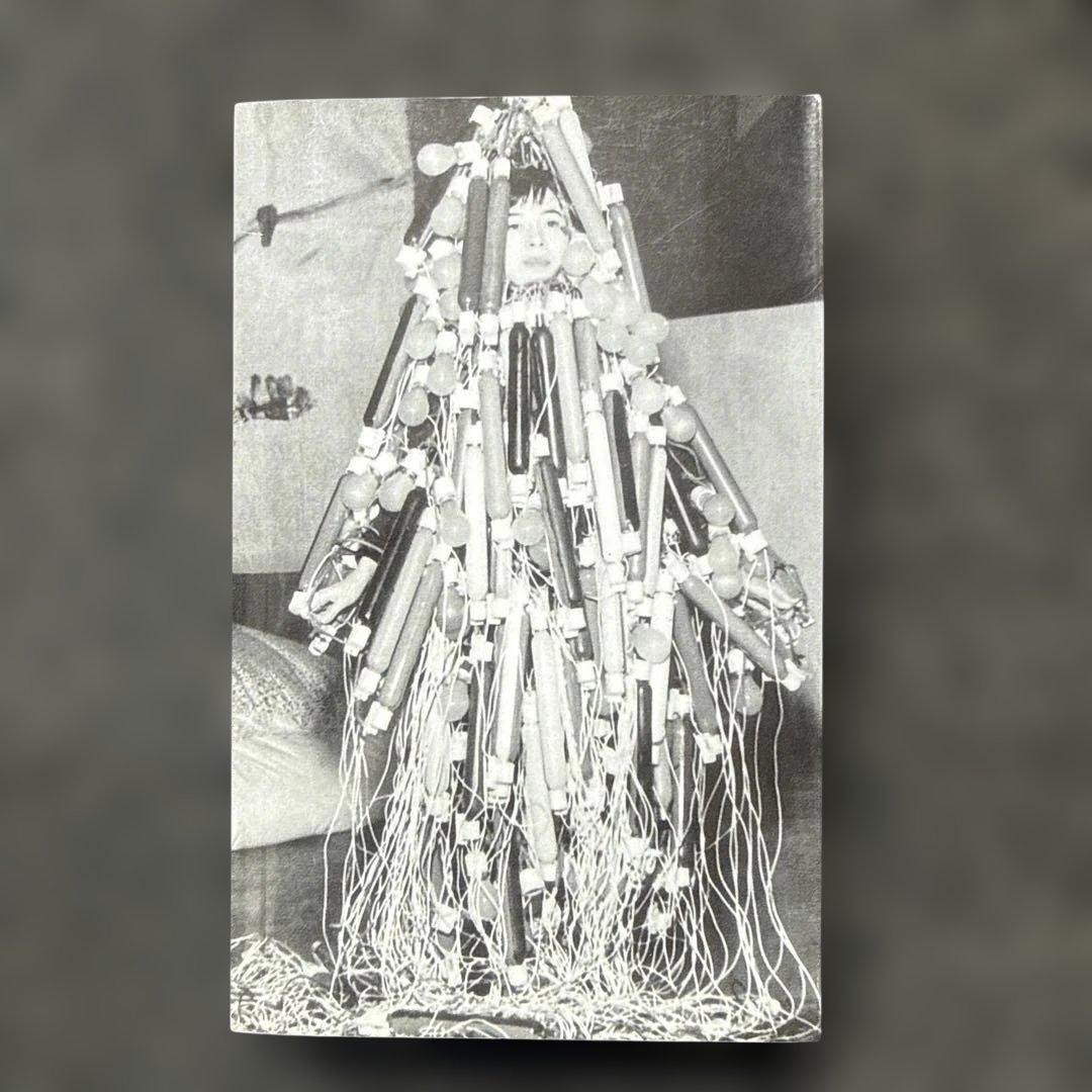 田中敦子 カタログ・レゾネ　限定1300部 2015年