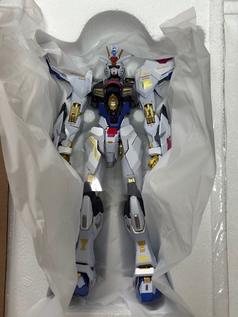 メタルビルド L BUILD ストライクフリーダム2024 光の翼セット