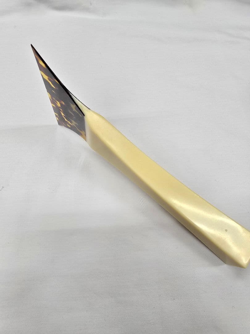 未使用　地唄三味線　一富士の津山本鼈甲撥　75号