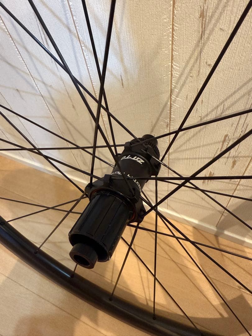 メカニコ製カーボンディスクホイール35mm 前後1302g CX-RAY