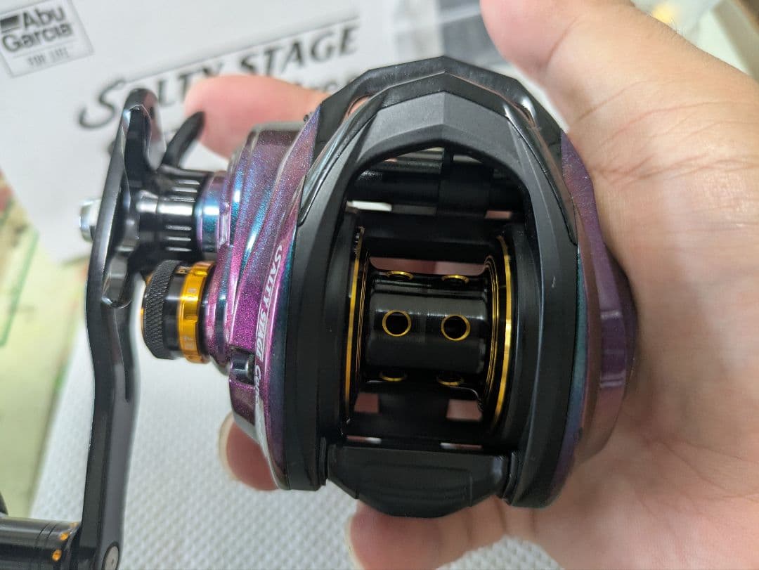 アブガルシア 19 ソルティーステージ　コンセプトフリー 左ハンドル