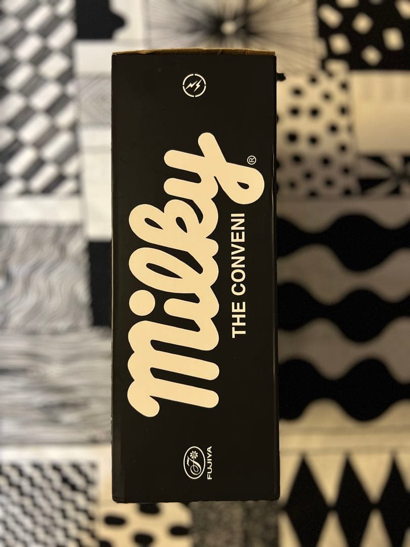 fragment design コンビニ　ソフビペコちゃんセット