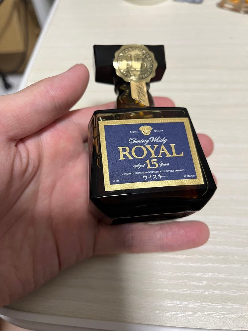 サントリー　ローヤル　 15年　ウィスキー　古酒