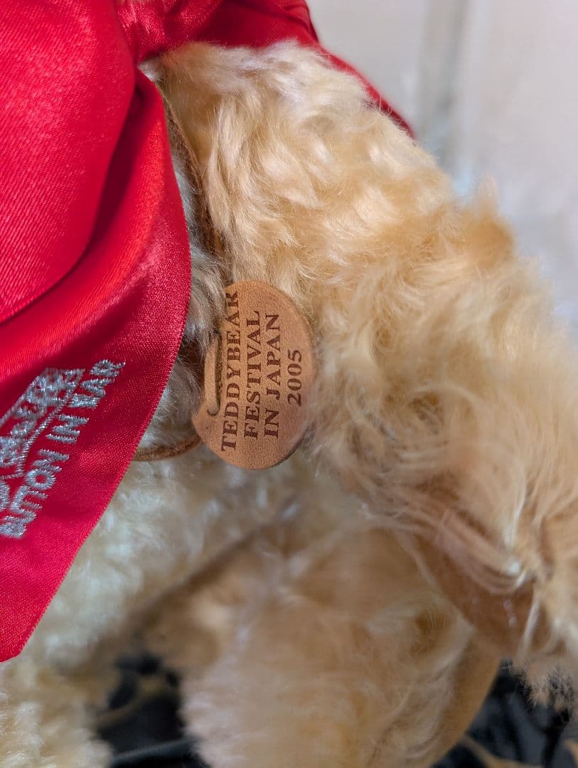 Steiff　ハローキティ・ベア II (2005年) キティちゃんのマスク付き