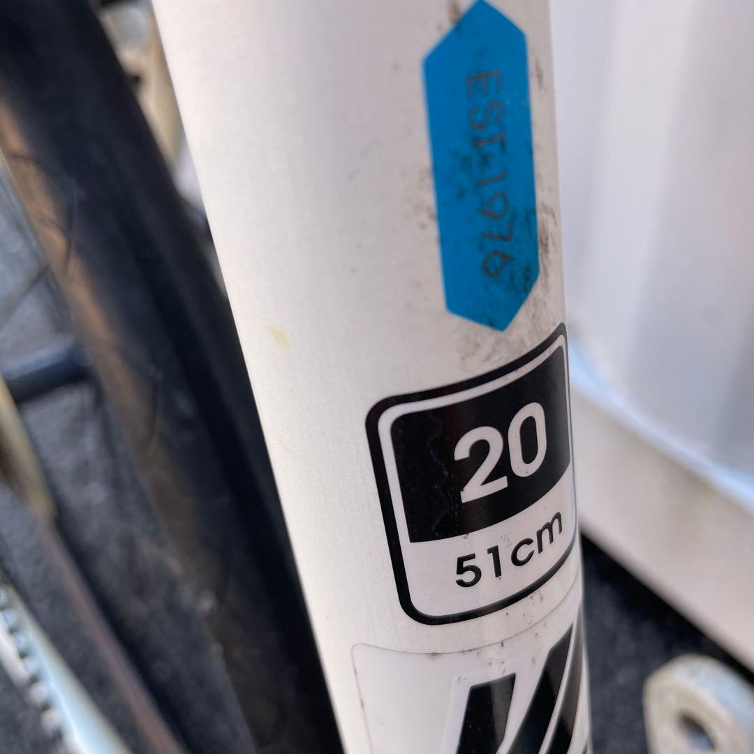 クロスバイク 7.4FX 身長175-186cm 定価8.3万円 ホワイト