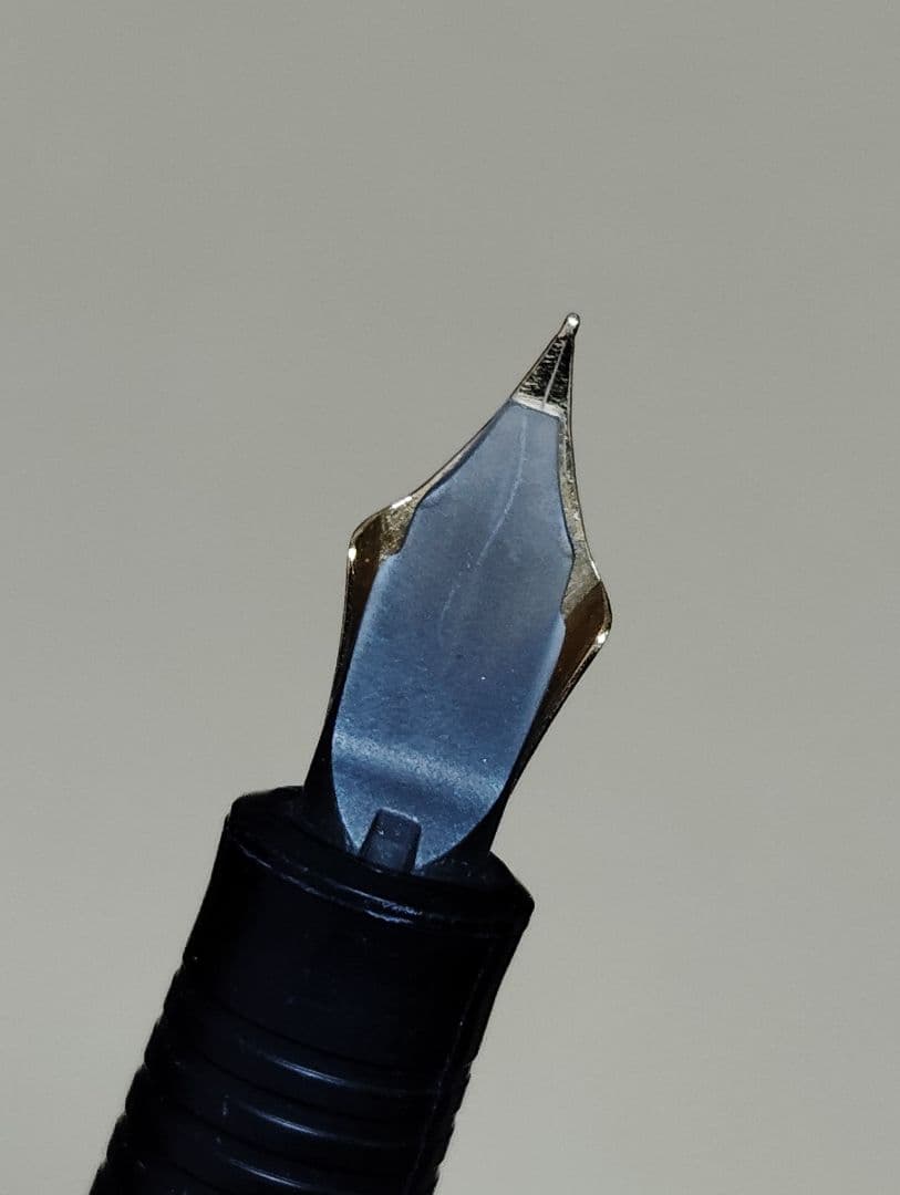 万年筆　プラチナ　中 細字